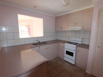 13 Stefania Mews, Whittington