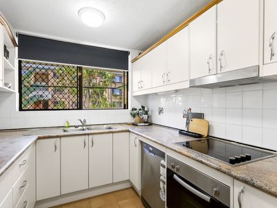 5 / 9 Land Street, Toowong