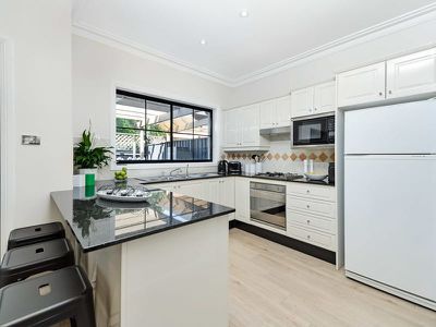 9C / 44 William Street, Botany