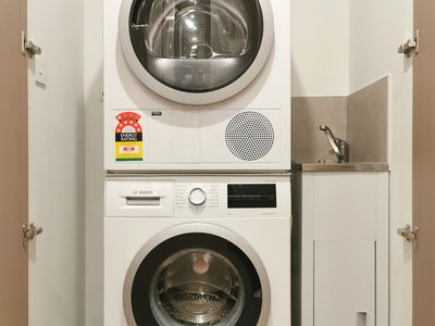 608 / 25 O'Sullivan Road, Glen Waverley