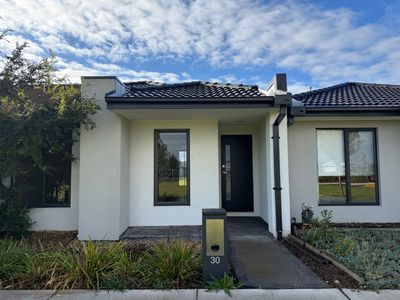 30 Spector Walk, Werribee