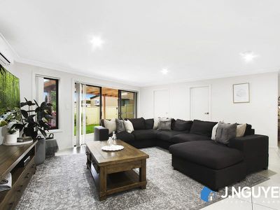 7 / 8 Lyndon Street, Fairfield