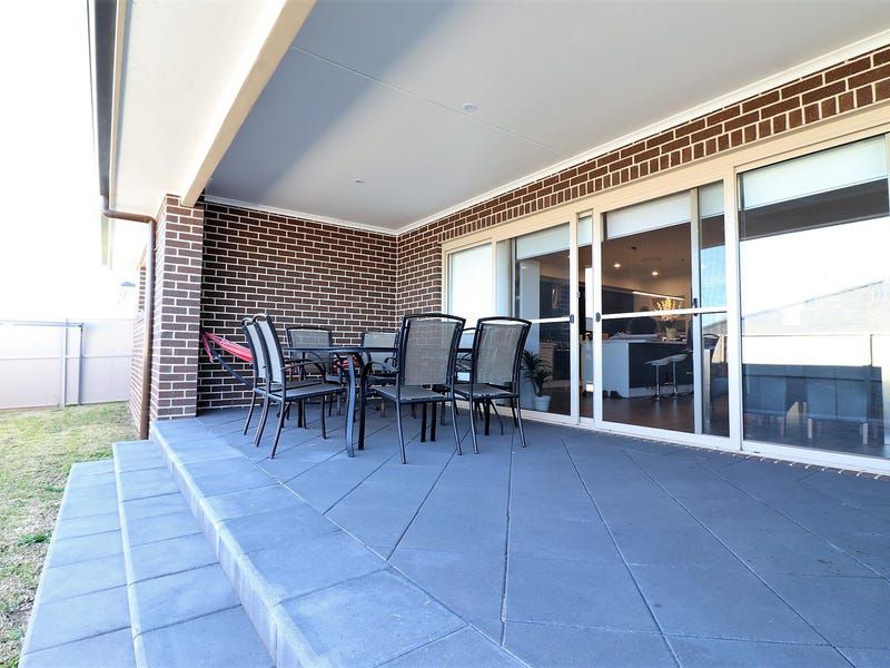 70 Springs Road, Spring Farm