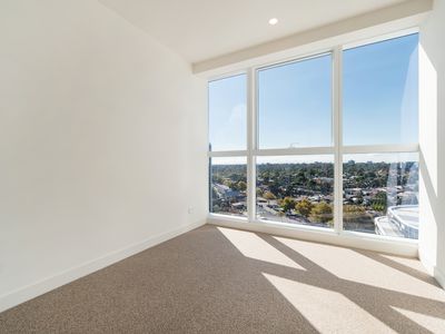 M1303 / 168 MacAulay Road, North Melbourne