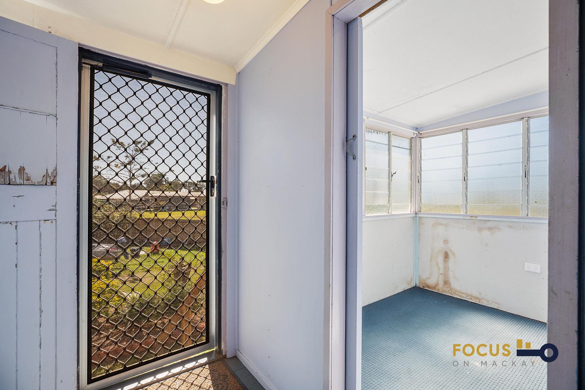 2/18 MANON ST, Armstrong Beach