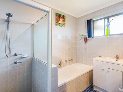 4 Elanora Street, Dalmeny