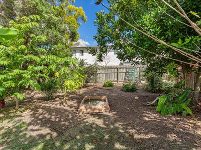 37 Selwyn Street, North Booval