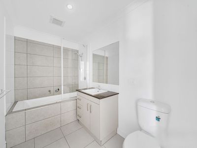 1 Herne Path, Wyndham Vale