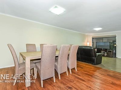 16 Settlers Circuit, Forest Lake
