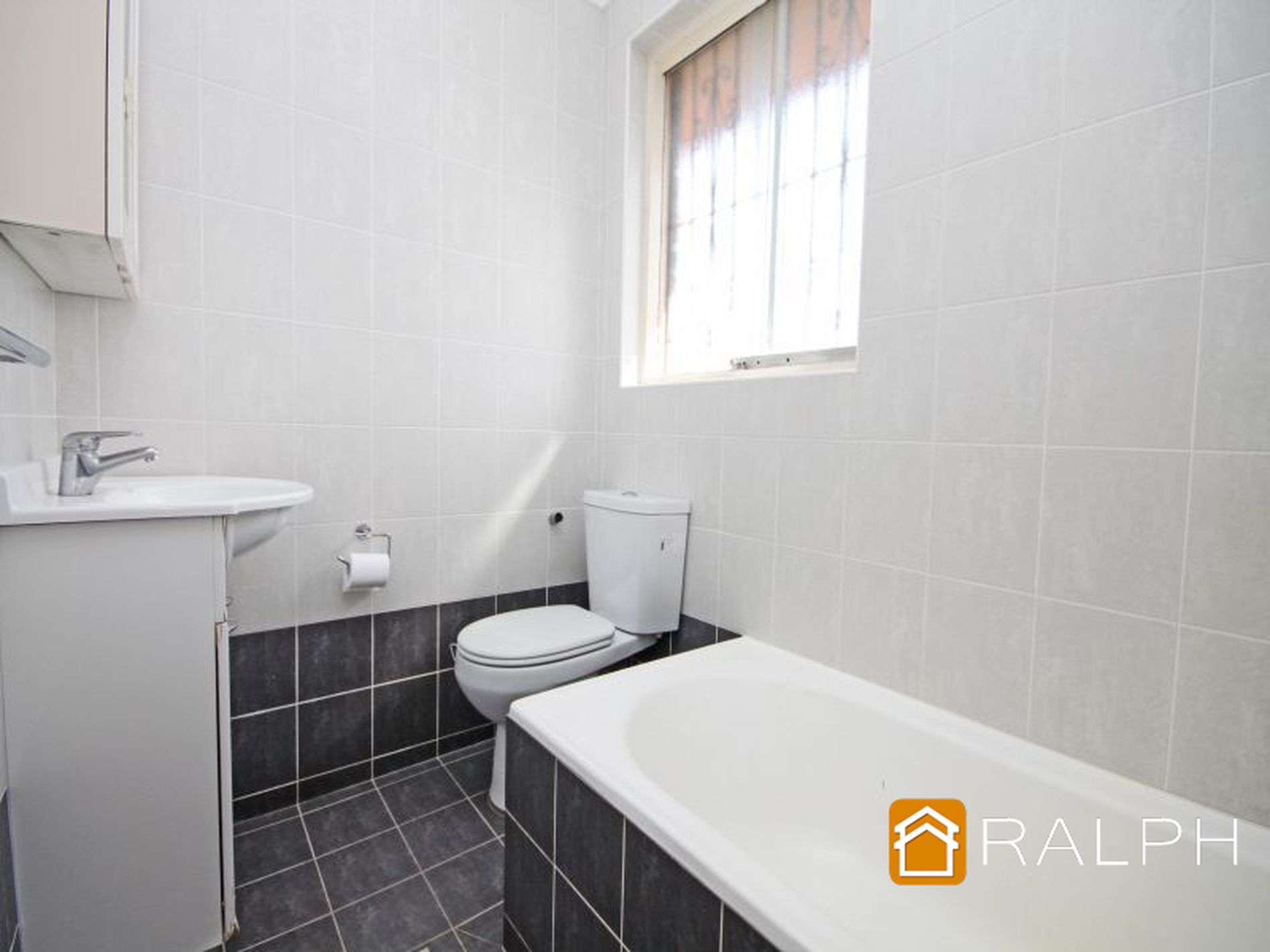 1 / 89 Ernest Street, Lakemba