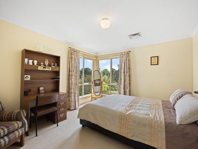 136 Westbury Road, South Launceston