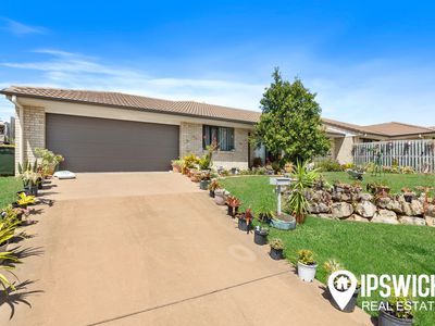 2 / 2 Osprey Court, Lowood