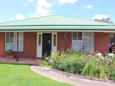10 Links Road, Mansfield