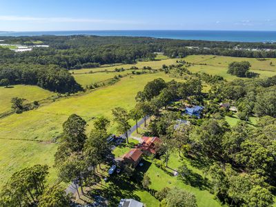123-125 Bark Hut Road, Woolgoolga
