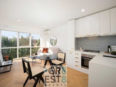 19 / 14 Springfield Avenue, Toorak