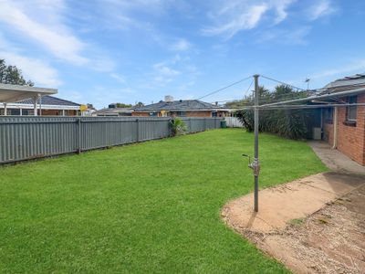 1 / 30 PIKE STREET, Gunnedah