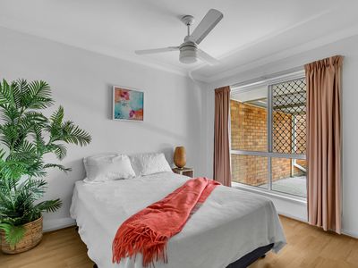 28 / 11 MEADOW PLACE, Middle Park