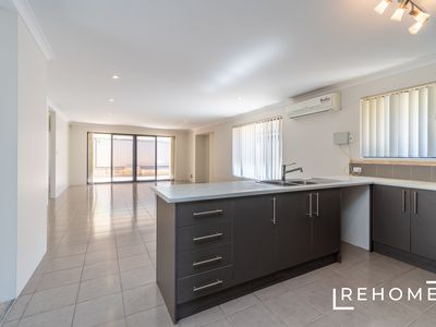 16 Warrilow Loop, Canning Vale