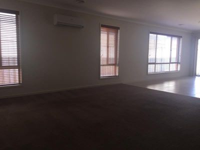 7 Beagle Street, Tarneit