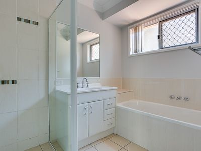 3 Honeywood Court, Springfield