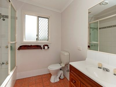 14A Clifton Street, Booval