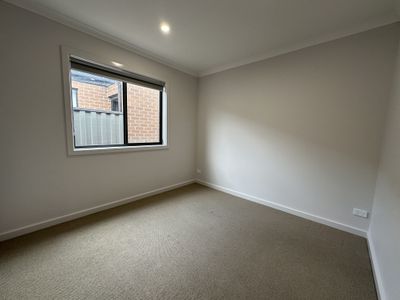 19 Gosfield Drive, Werribee