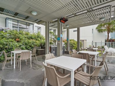 1035 / 1 OCEAN STREET, Burleigh Heads