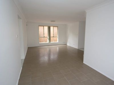 16 Jenolan Crescent, Wattle Grove