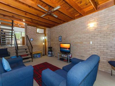 1 Bottlebrush Avenue, Noosa Heads