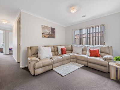 13 Rowan Avenue , Williams Landing