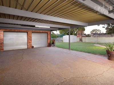 14 GARNET CIRCUIT, Wodonga