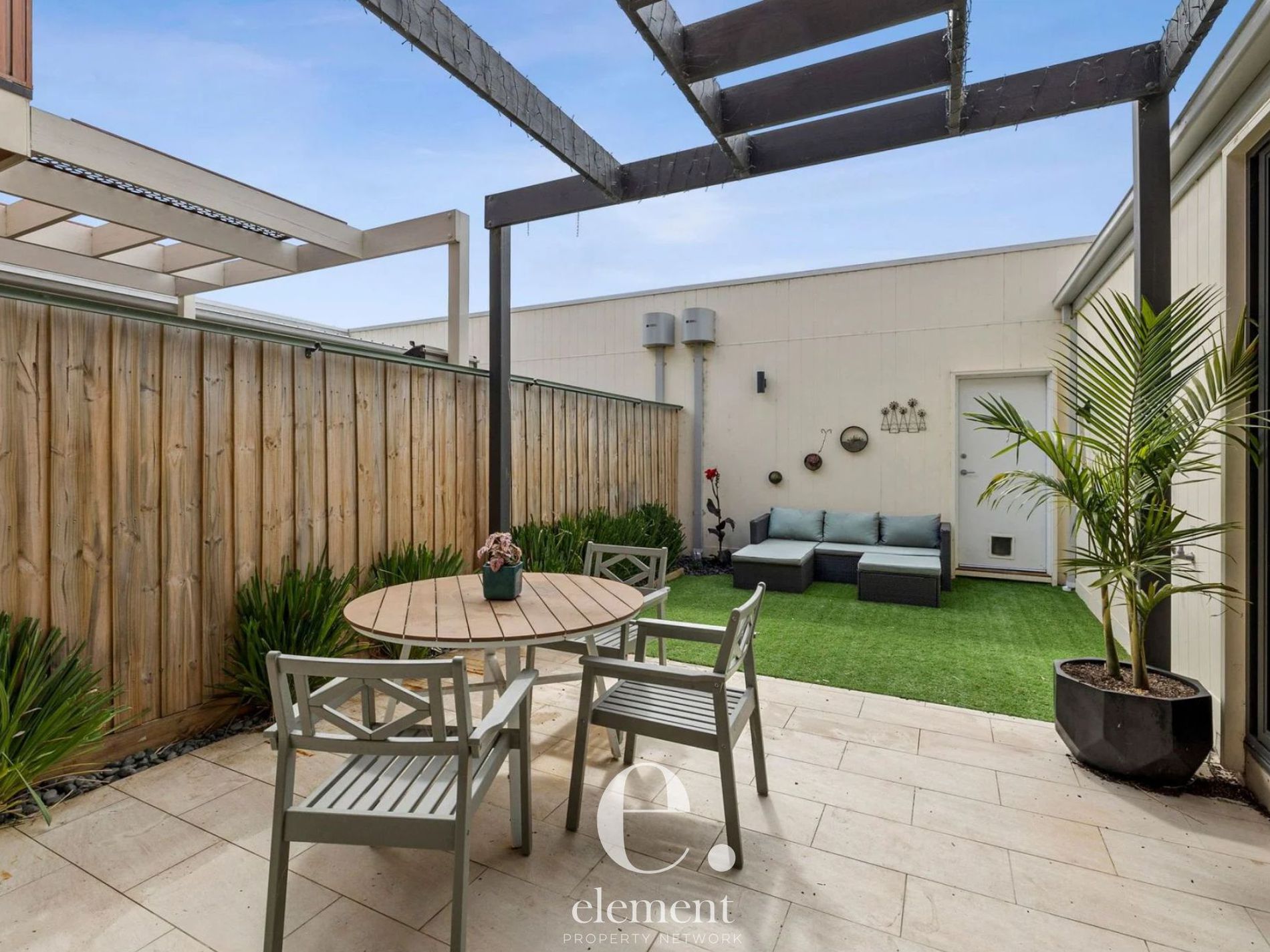 2 Tassell Street, Torquay