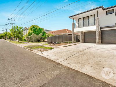 8B Palumbo Avenue, Newton