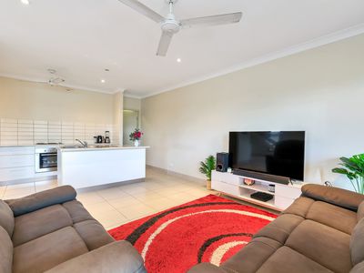 4 / 33 La Pira Circuit, Rosebery