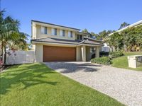 9 Maloney Crescent, Maudsland
