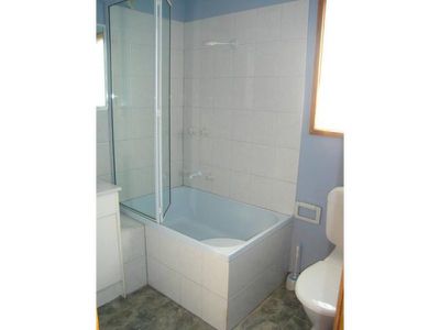 1 / 37 Seabeach Parade, North Shore