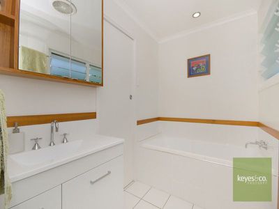 8 Rhymer Court, Aitkenvale
