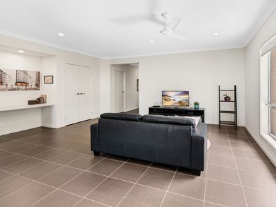 22 Waterhouse Drive, Willow Vale