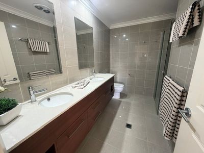 9 Boulevard Parade, Tamworth