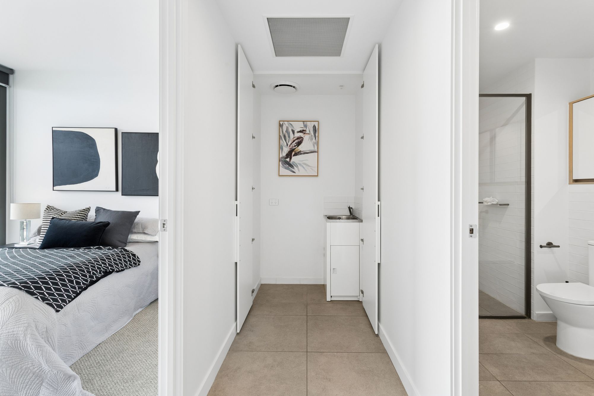 1707 / 17 Penny Place, Adelaide