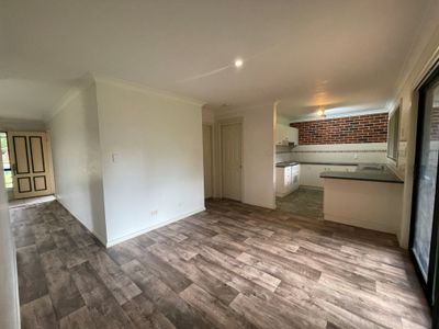 4B Gerber Place, Dubbo
