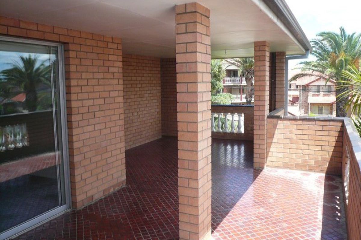 3 / 21-23 Fifth Avenue, Campsie