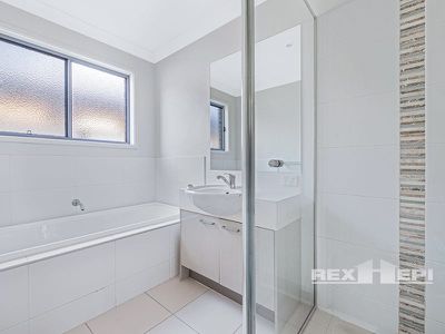 18 Bremer Street, Clyde North