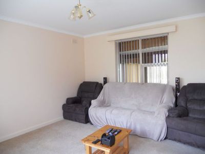8 Hillcrest Avenue, Mount Gambier