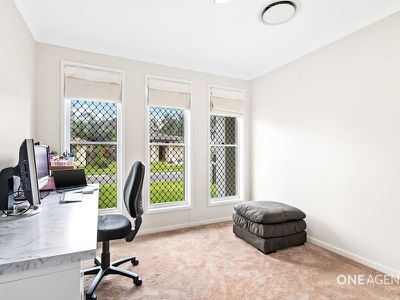 16 Fred Pham Cres, Doolandella