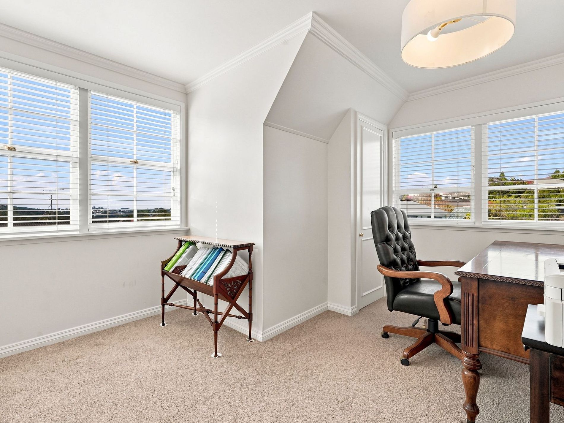 199 Chelsea View Drive, Chatswood