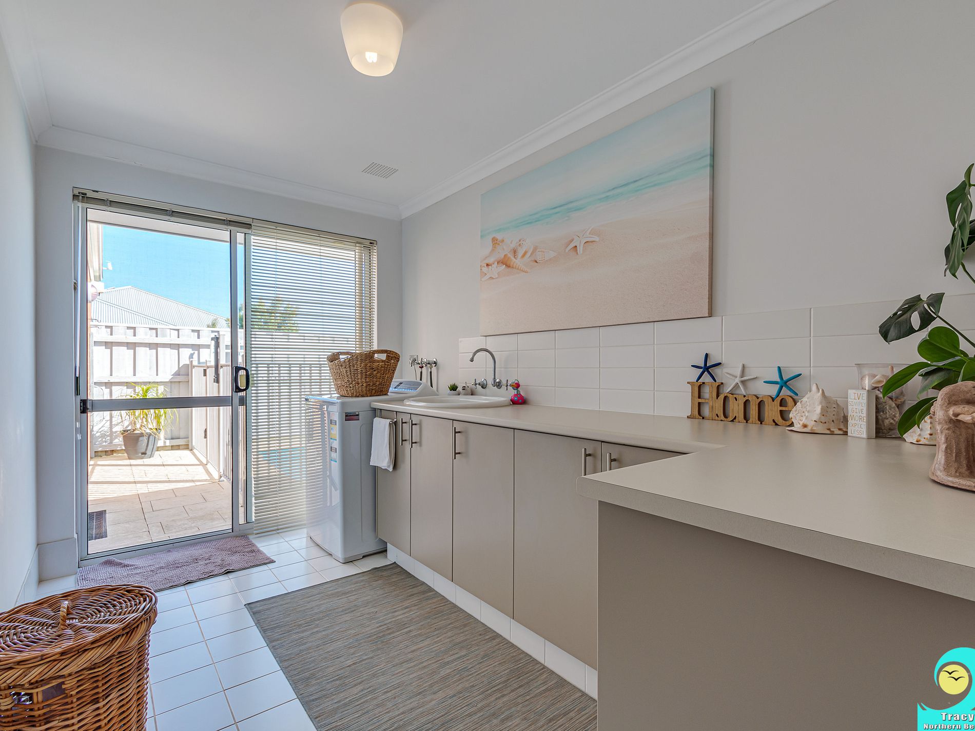 6 Jetty Loop, Yanchep