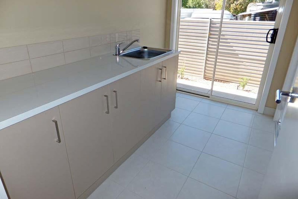 2 / 9 Richards Street, Kyabram