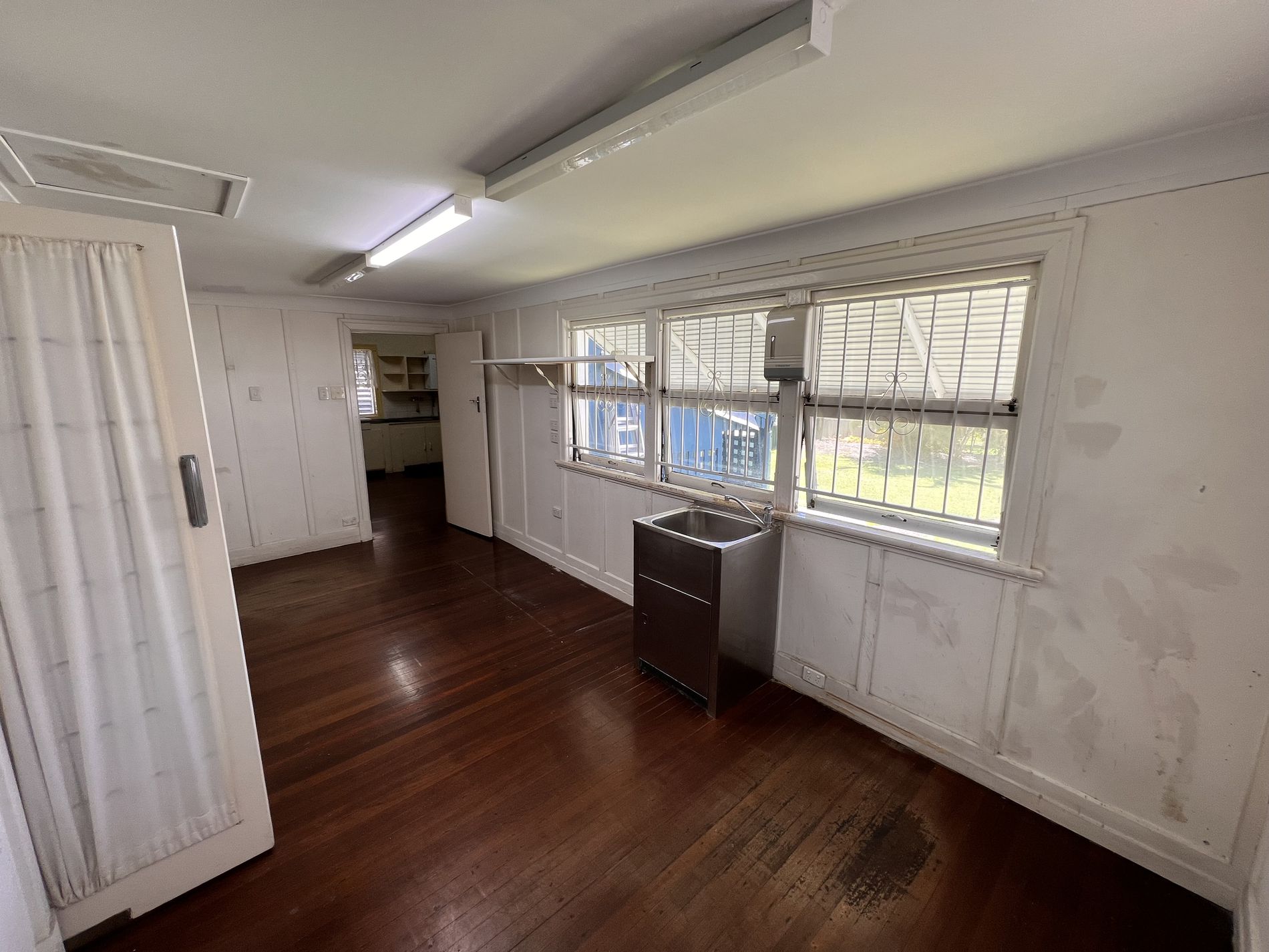 120 Beaudesert Road, Moorooka First National Style Real Estate