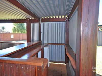 9 Wise Close, Dubbo